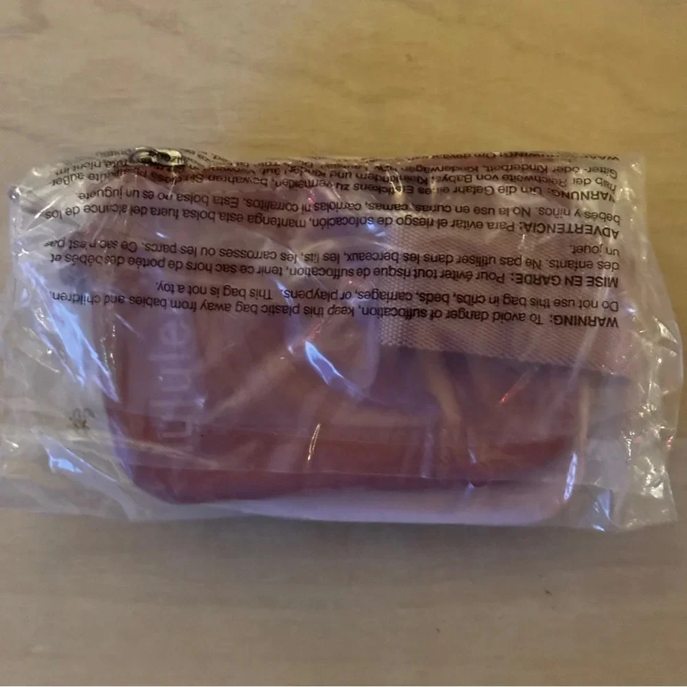 NWT - Lululemon Dual Pouch Wristlet Pink and Blush with Logo and Keychain Strap - Picture 2 of 12